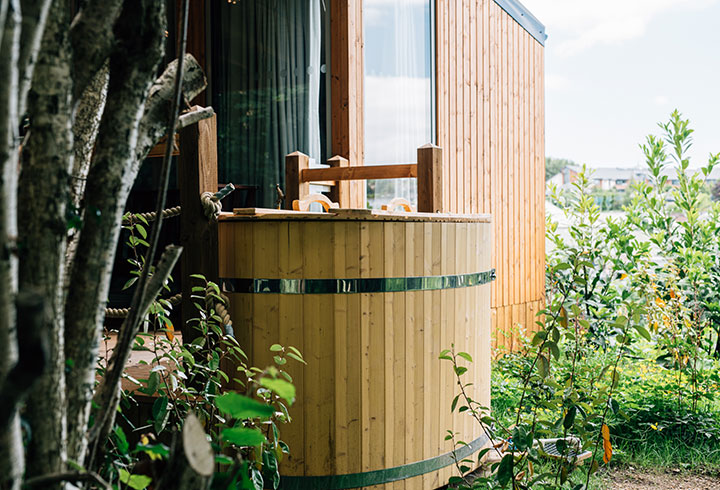 Viking Hut - Sleeps 4 - Image #11